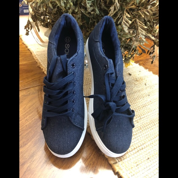 ONE LEFT SIZE 10 ACCEPT ALL OFFERS - Picture 3 of 6